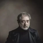 Javier Olivares: «Soy guionista gracias a la ‘BBC’, quizá por ello me decepciona más esta situación»